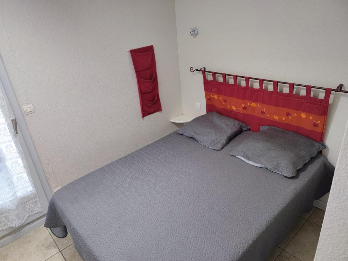 Les Jardins D Ete Maison Climatisee Dans Residence Avec Piscine - 3 Chambres - Parking - Wifi Сен-Сіпріян Екстер'єр фото